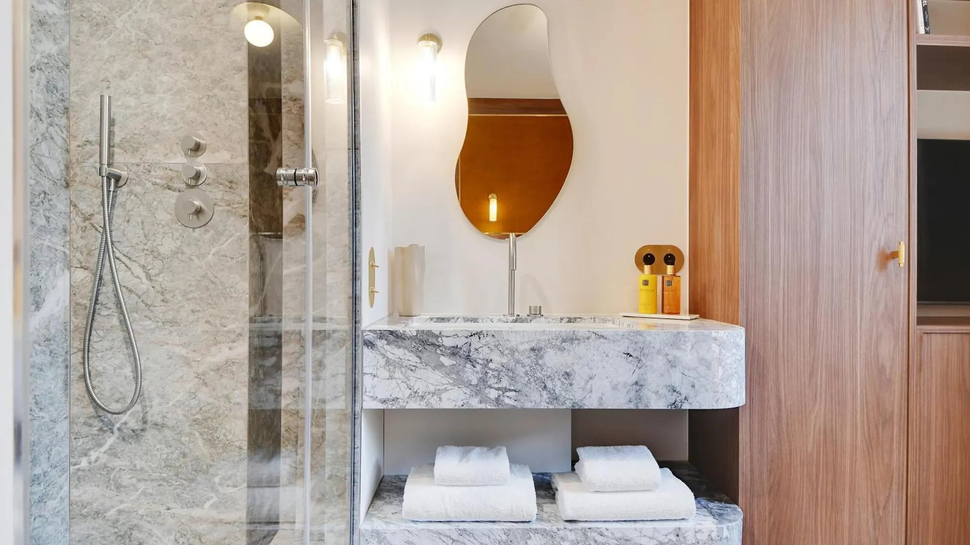 Oniri - Serviced Apartment In Saint Germain パリ フランス